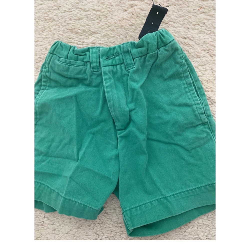 Baby Gap boy sz 5t green shorts